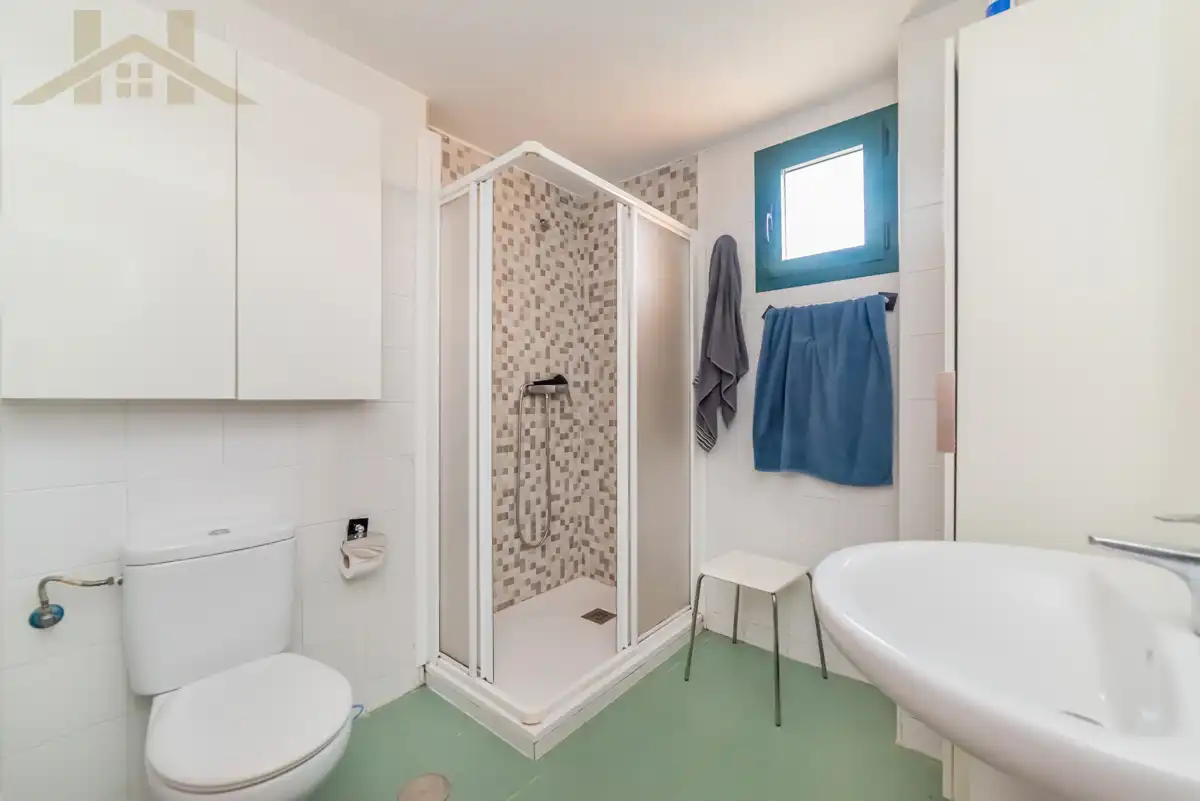 Bathroom of Flat for sale in Torrejón de Ardoz  with Air Conditioner, Heating and Furnished