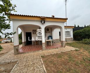 Exterior view of House or chalet for sale in  Sevilla Capital  with Swimming Pool