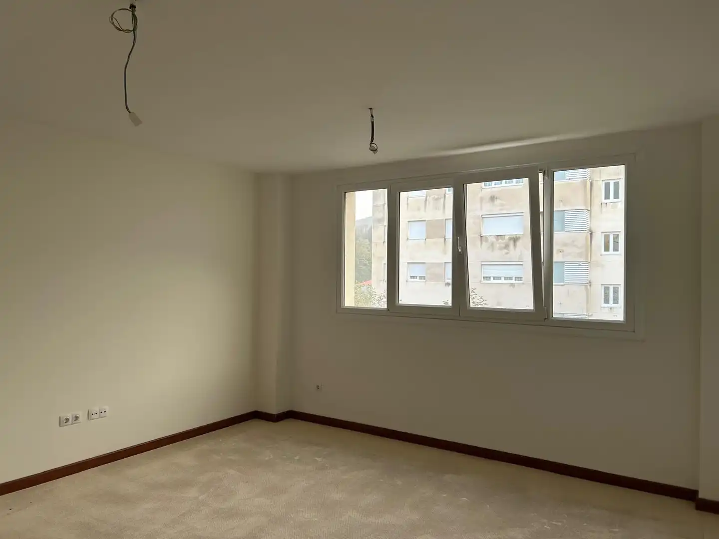 Habitación de Piso en venta en Zalla  con Trastero y Balcón