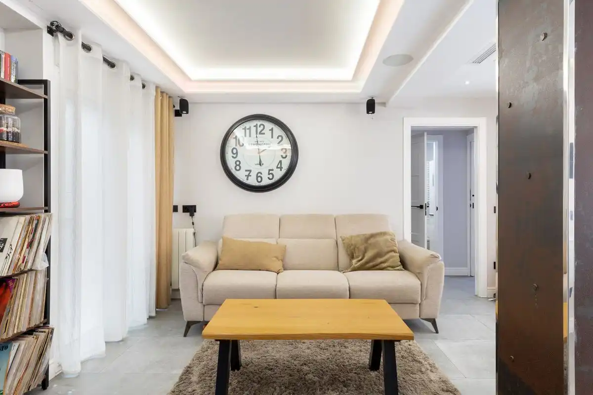 Sala d'estar de Dúplex en venda en Sagunto / Sagunt amb Aire condicionat, Calefacció i Terrassa