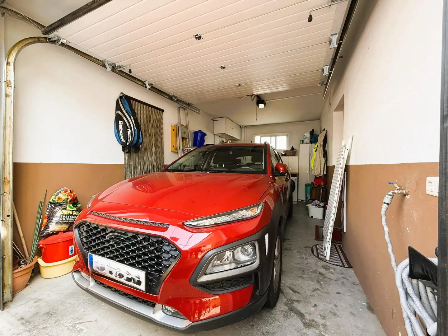 Parking de Casa adosada en venta en Loeches con Calefacción, Jardín privado y Terraza