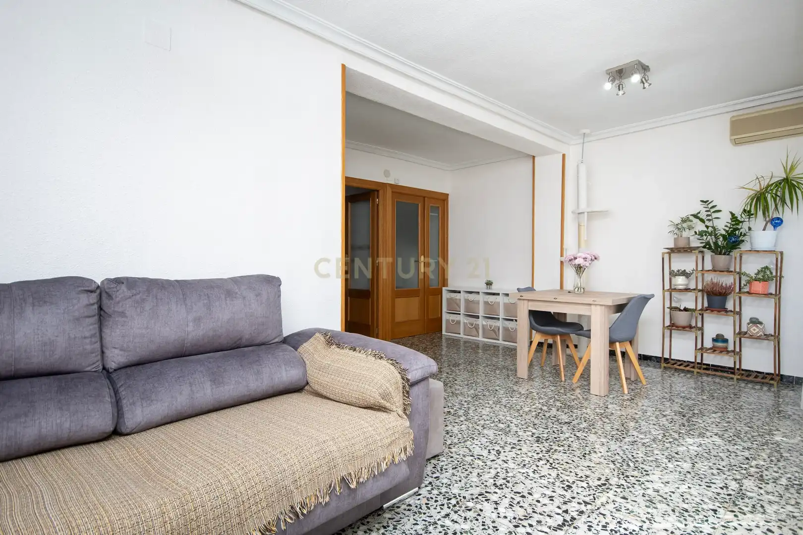 Sala d'estar de Pis en venda en Alicante / Alacant amb Aire condicionat, Forn i Rentadora