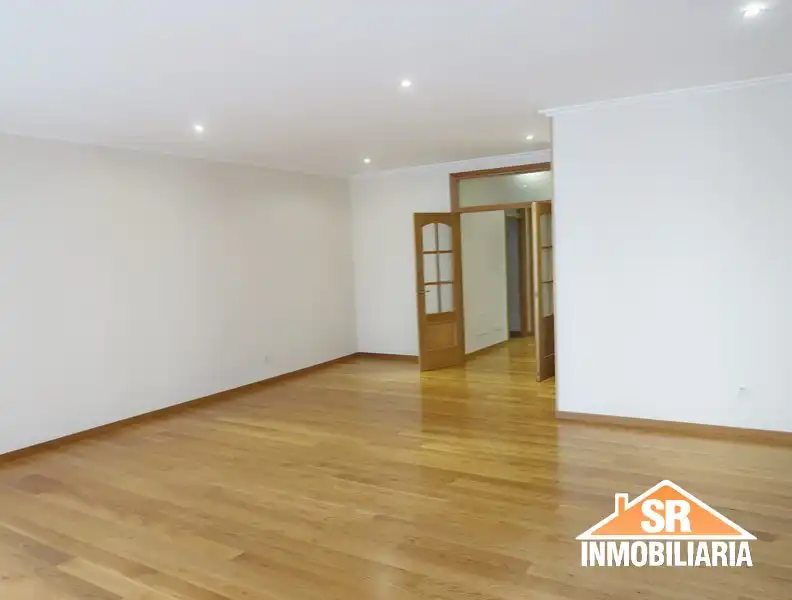 Flat for rent in A Coruña Capital   with Heating, Parquet flooring and Storage room