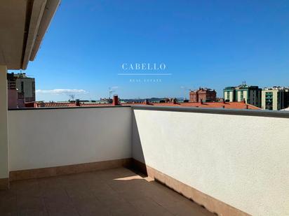 Exterior view of Duplex for sale in Terrassa  with Air Conditioner, Heating and Parquet flooring