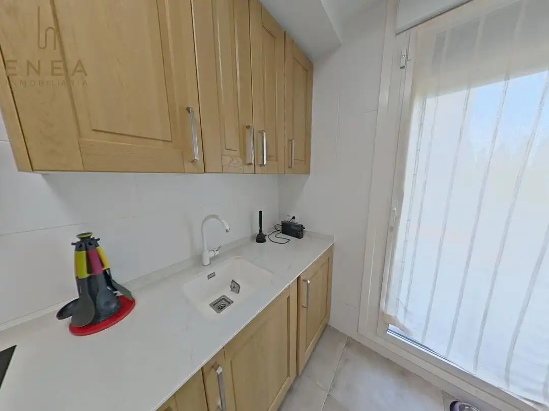Cuina de Pis en venda en Vitoria - Gasteiz amb Calefacció, Parquet i Terrassa