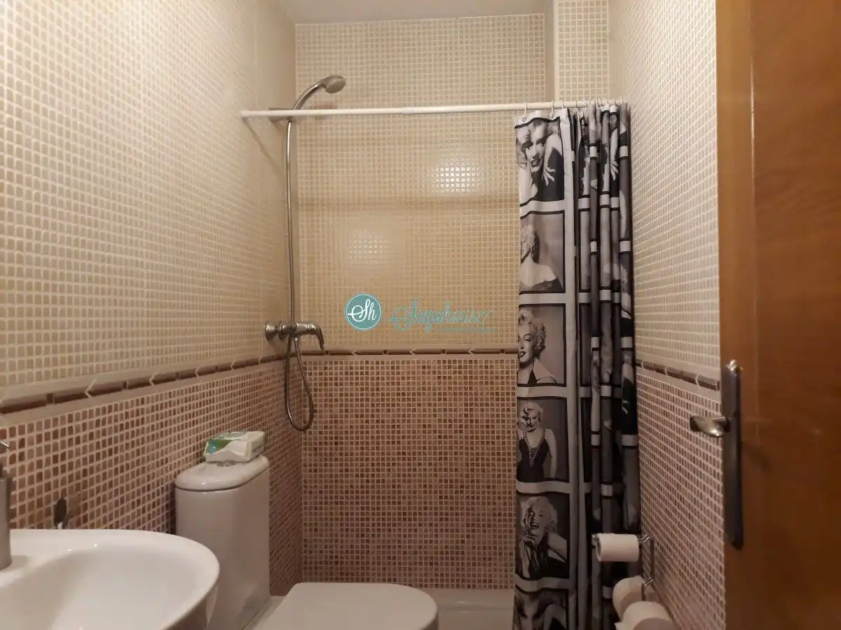 Baño de Casa o chalet en venta en Los Huertos con Calefacción y Trastero