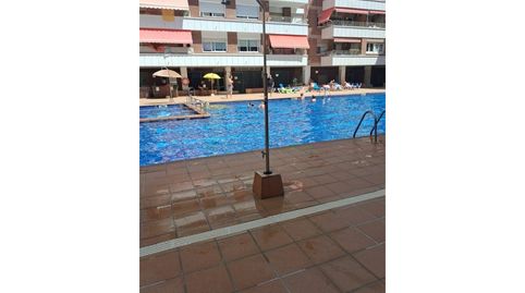 Foto 2 de Apartament en venda a Calle Sant Jaume, Calella, Barcelona
