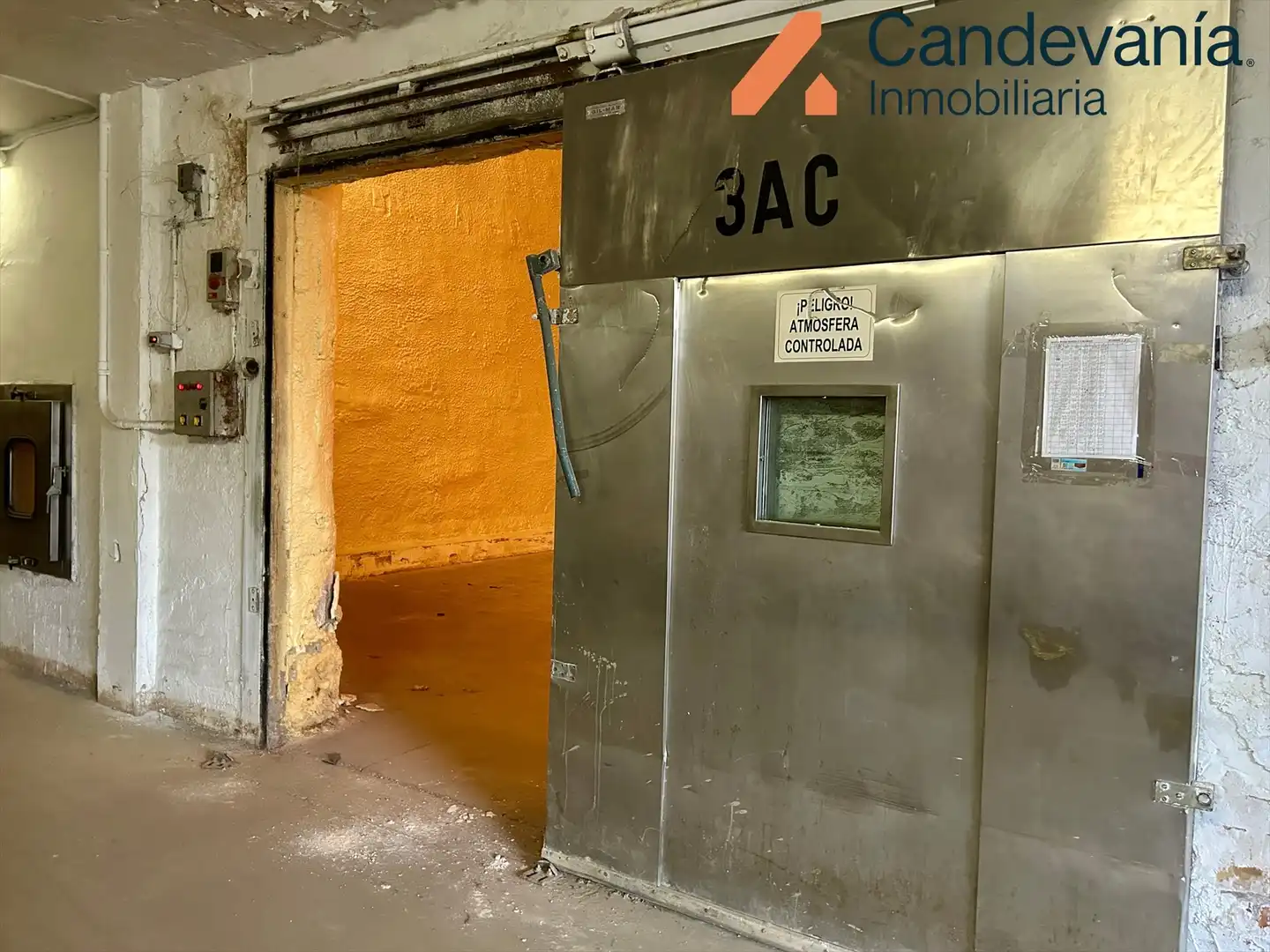 Nave industrial en venta en Zuera