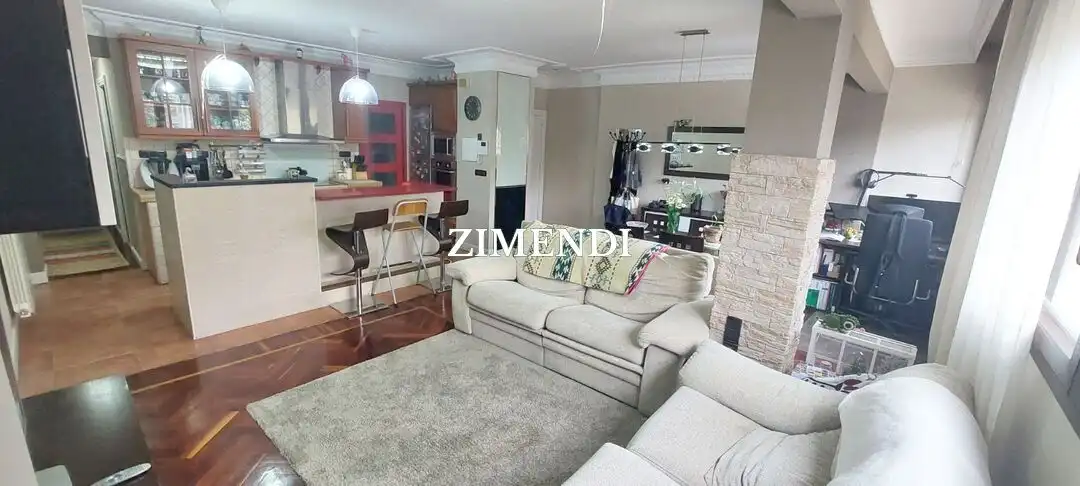 Garden of Flat for sale in Durango  with Air Conditioner, Heating and Storage room