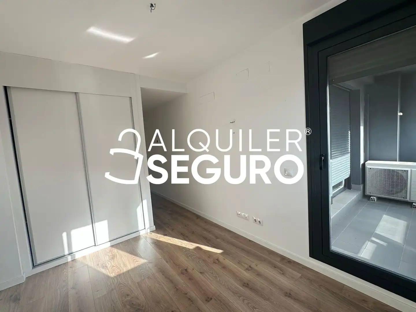 Habitación de Piso de alquiler en Madrid con Aire acondicionado, Calefacción y Terraza