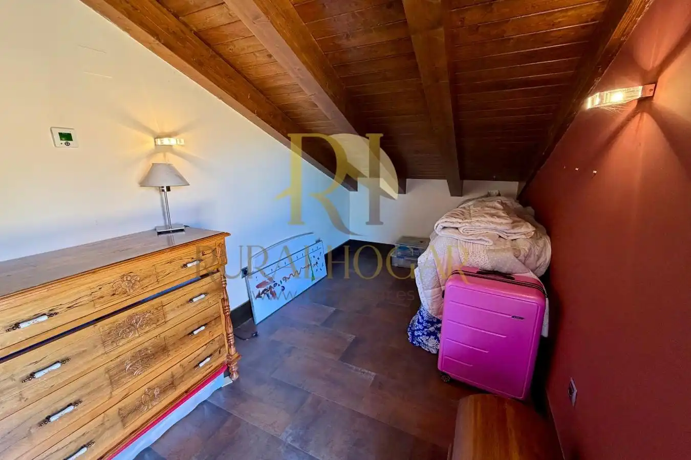 Dormitori de Casa o xalet en venda en Molina de Aragón amb Calefacció, Jardí privat i Terrassa