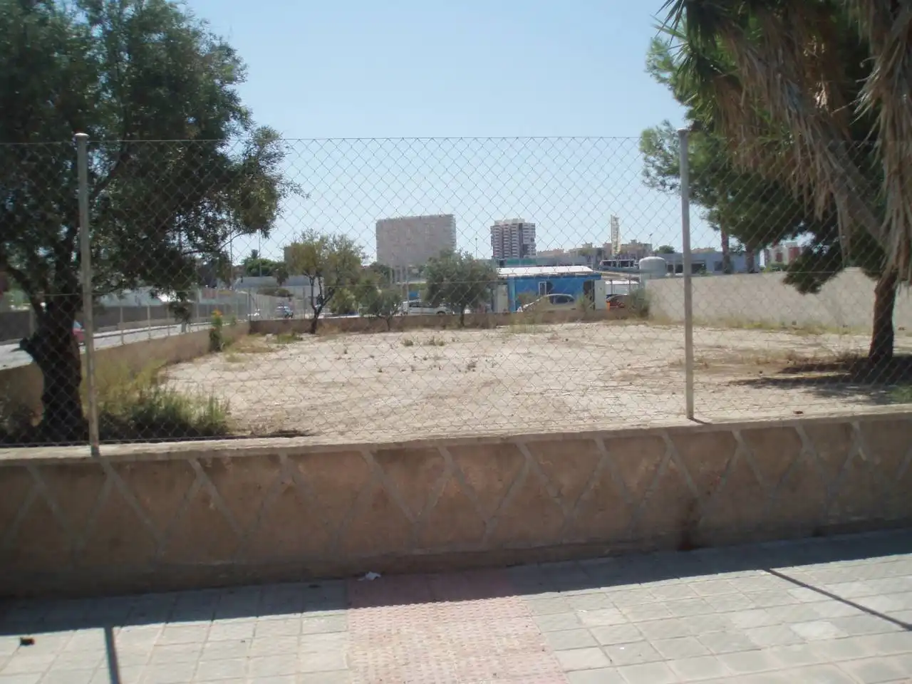 Terreny industrial de lloguer en Alicante / Alacant