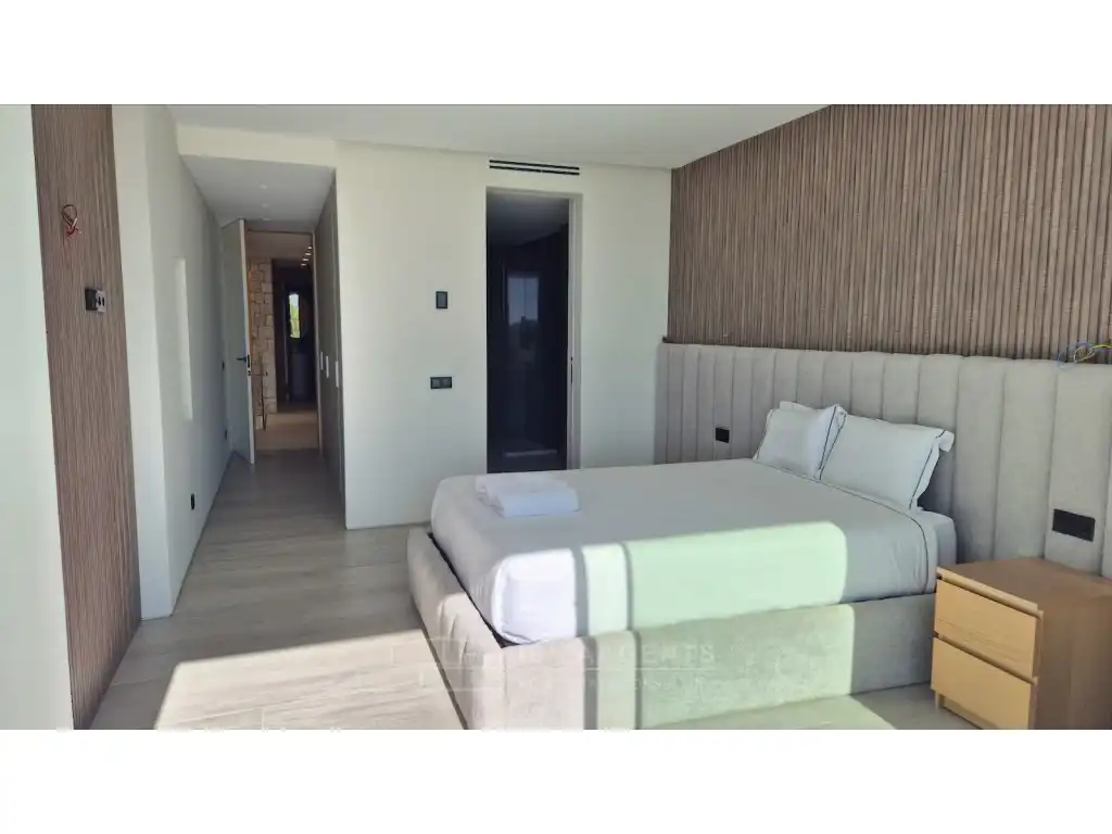 Habitación de Casa o chalet en venta en Santa Eulària des Riu con Calefacción, Amueblado y Balcón