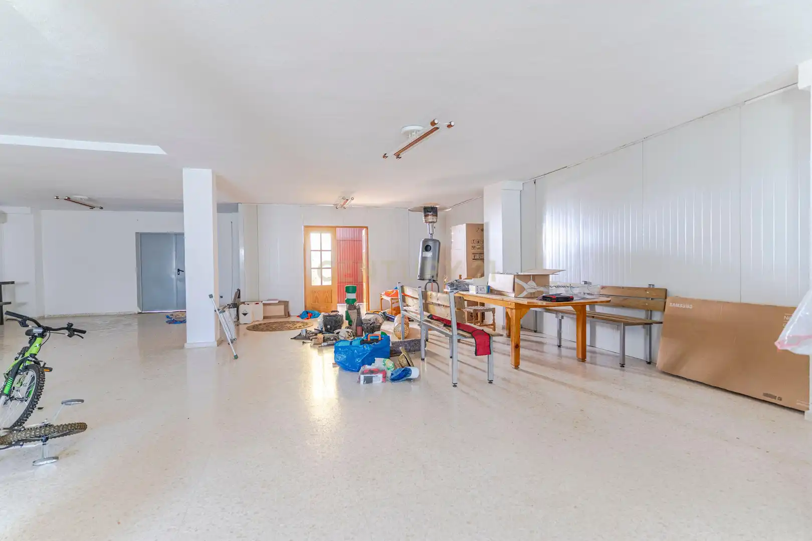 Edificio en venta en Gójar