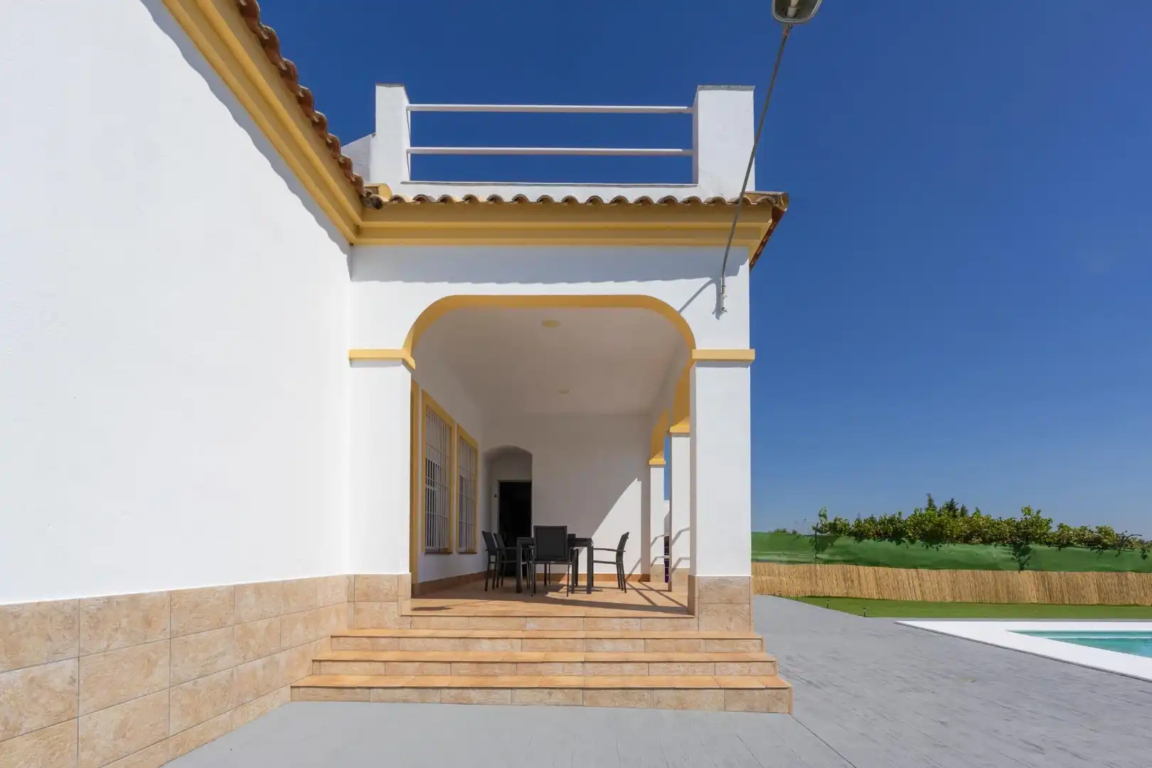Terraza de Casa o chalet en venta en La Puebla del Río con Terraza, Trastero y Piscina