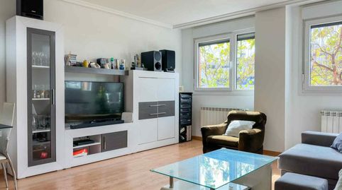 Foto 5 de Piso en venta en Av. de la Isabela Braganza, Los Hueros, Villalbilla