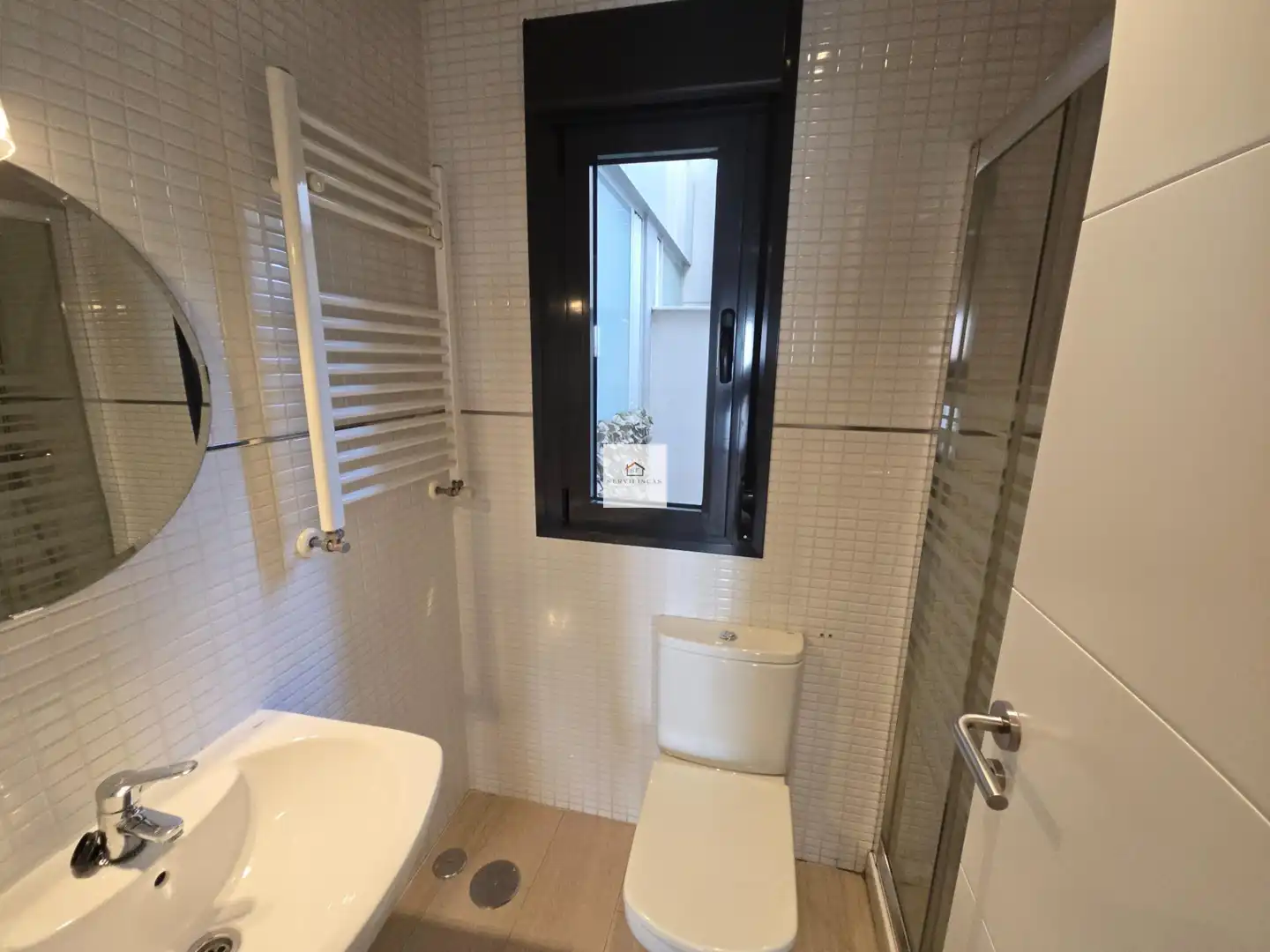 Bathroom of Apartments for rent in Arganzuela