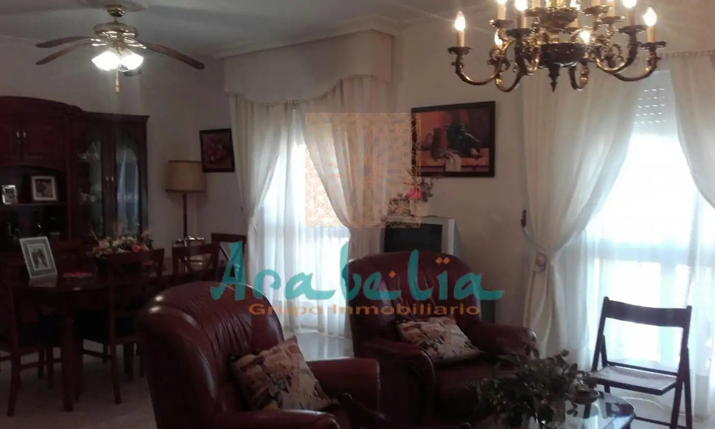 Sala d'estar de Casa o xalet en venda en La Victoria