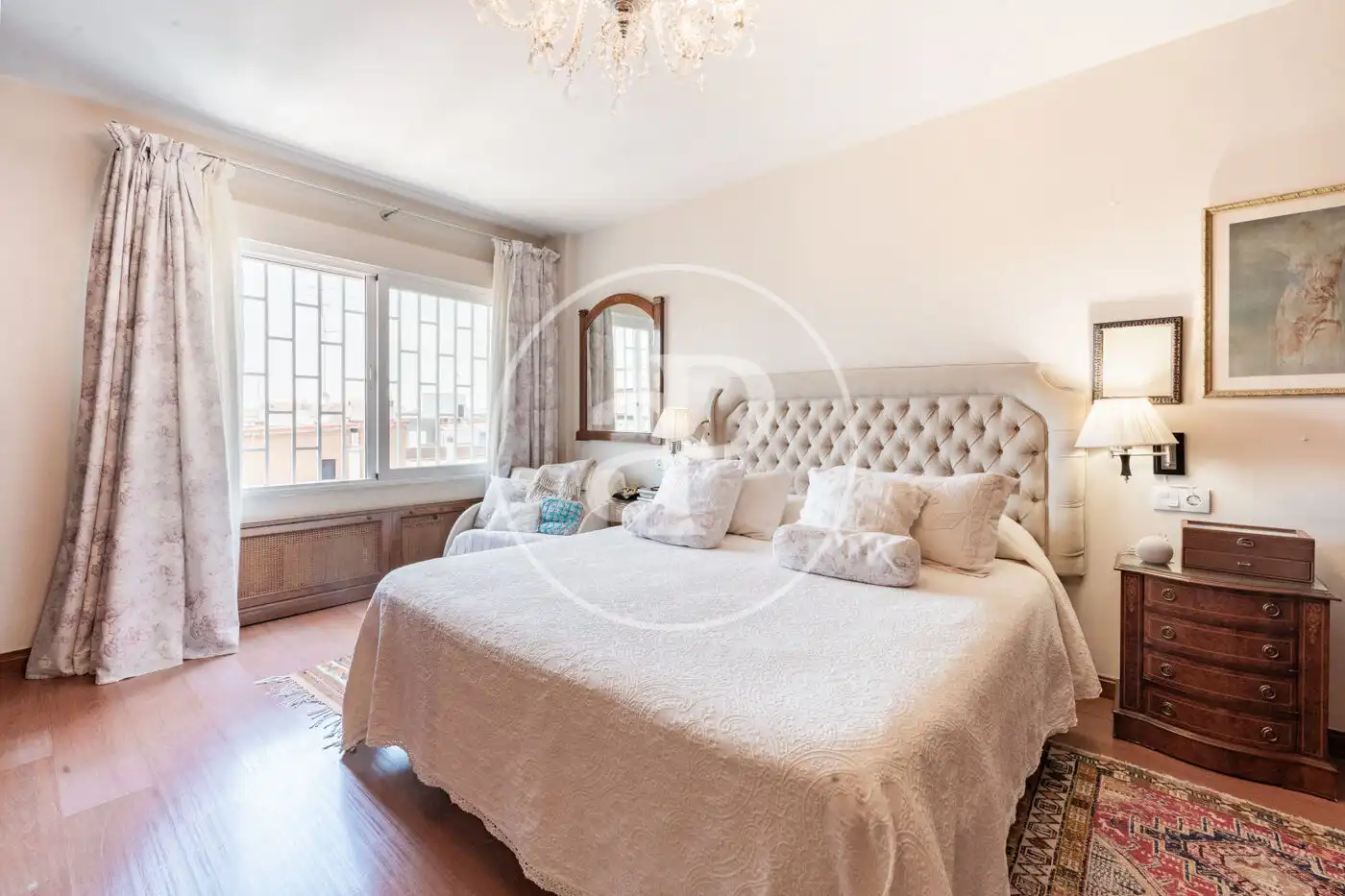 Piso en venta en C. de Pechuán, Ciudad Jardín