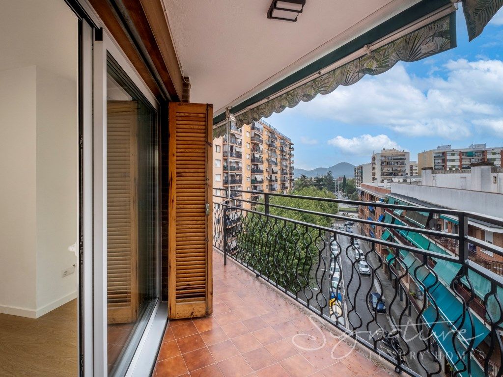 Terrassa de Apartament en venda en Rubí