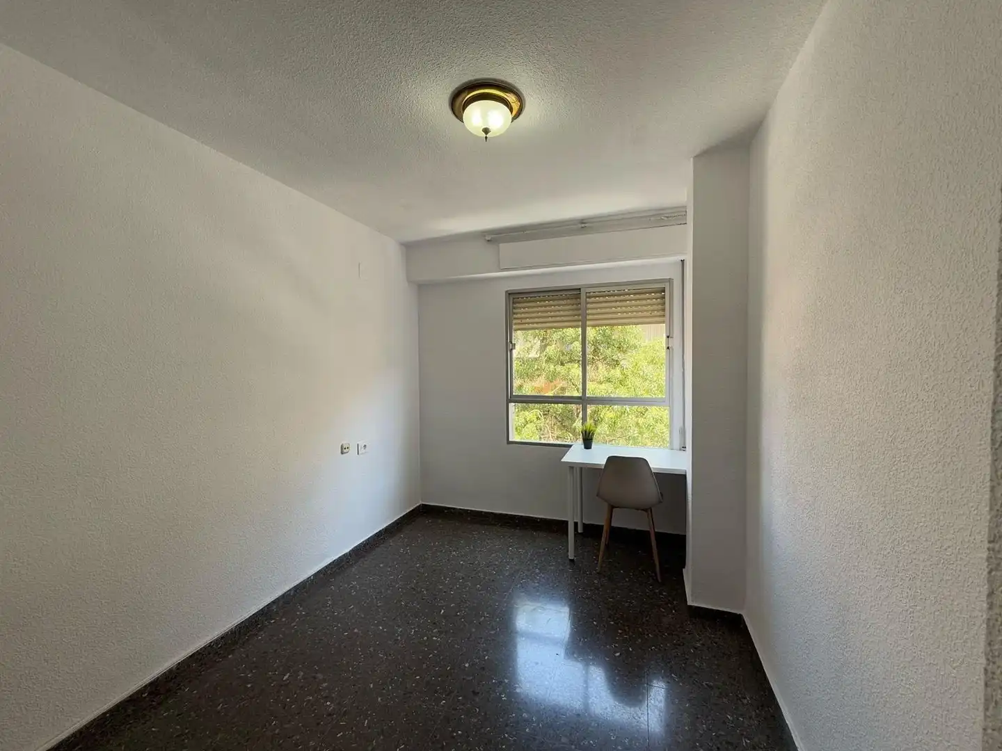 Bedroom of Flat for rent in Burjassot  with Furnished and Balcony