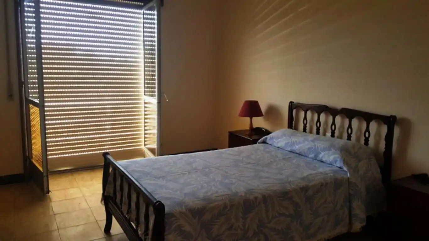 Habitación de Piso en venta en Cuntis con Trastero, Lavadora y Balcón