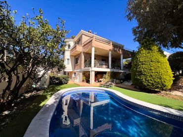 Maison avec balcon à vendre à Ciudad Quesada