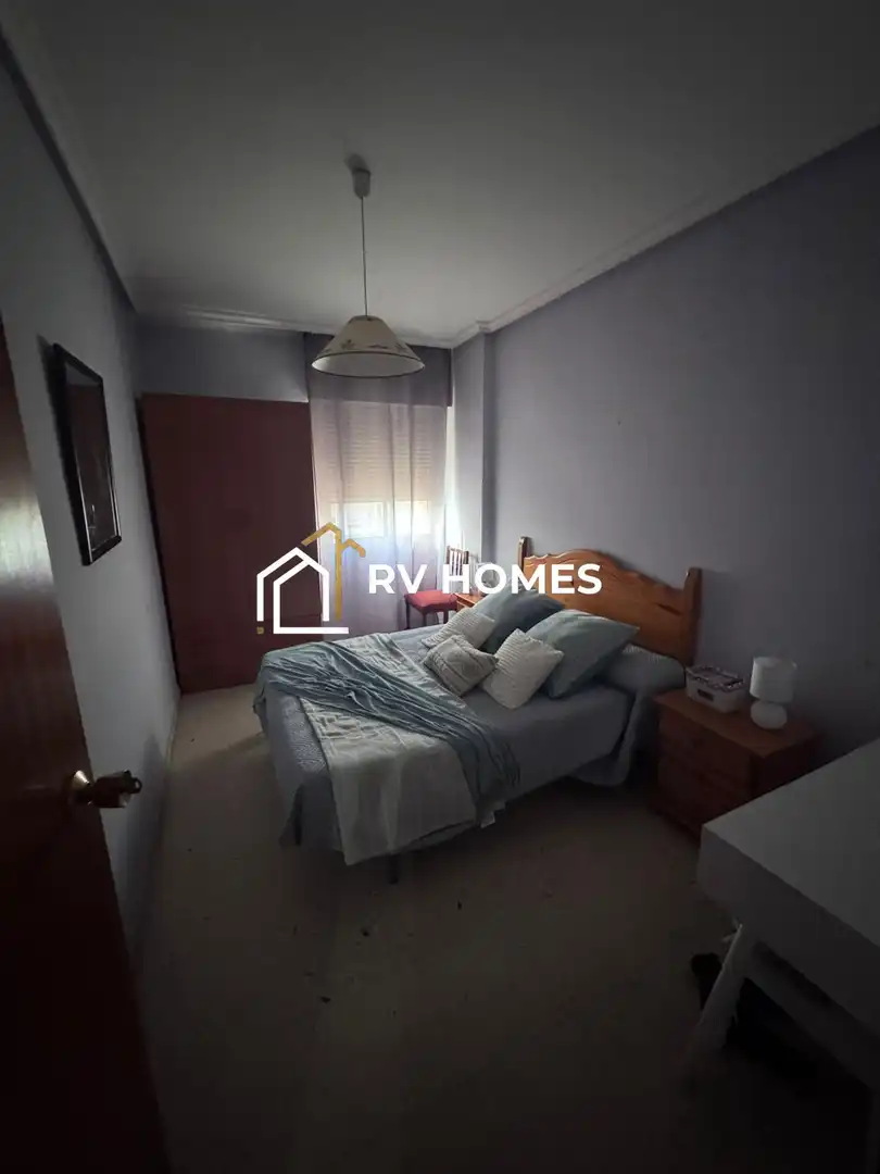 Bedroom of Flat for rent in Cáceres  with Air Conditioner, Terrace and Furnished