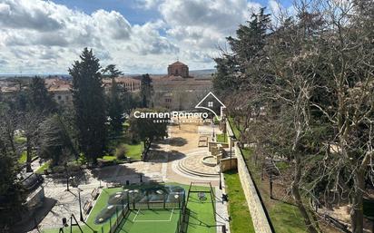Vista exterior de Pis en venda en Salamanca Capital amb Calefacció