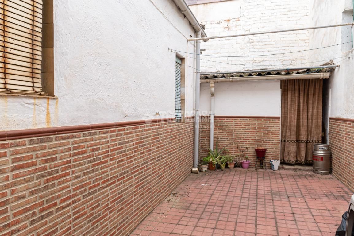 Casa adosada en venda a La Paz - Las Américas