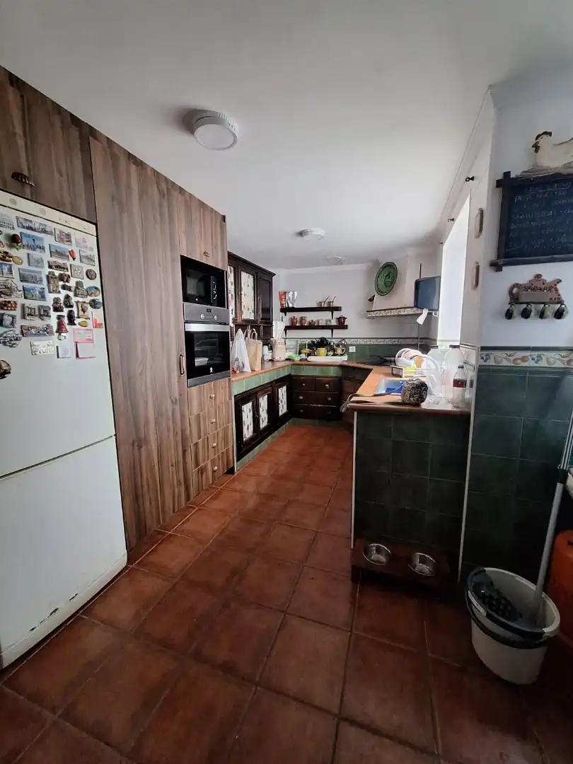 Cuina de Pis en venda en La Línea de la Concepción amb Traster, Moblat i Forn