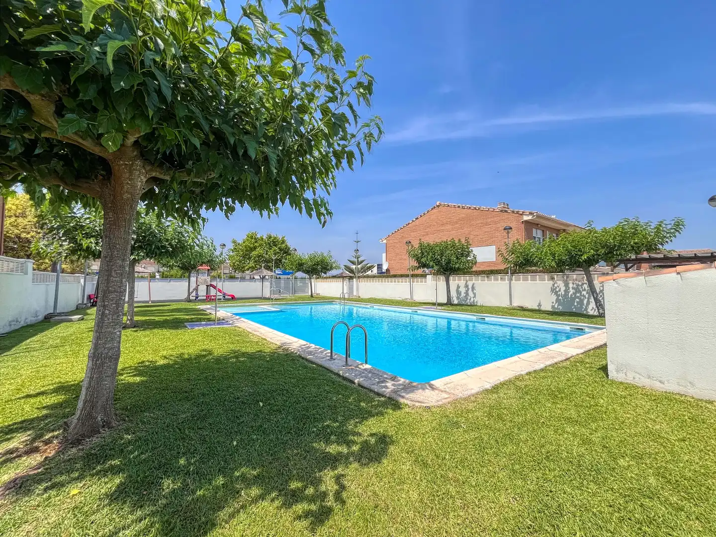 Piscina de Casa adosada en venda en El Verger amb Aire condicionat, Terrassa i Piscina