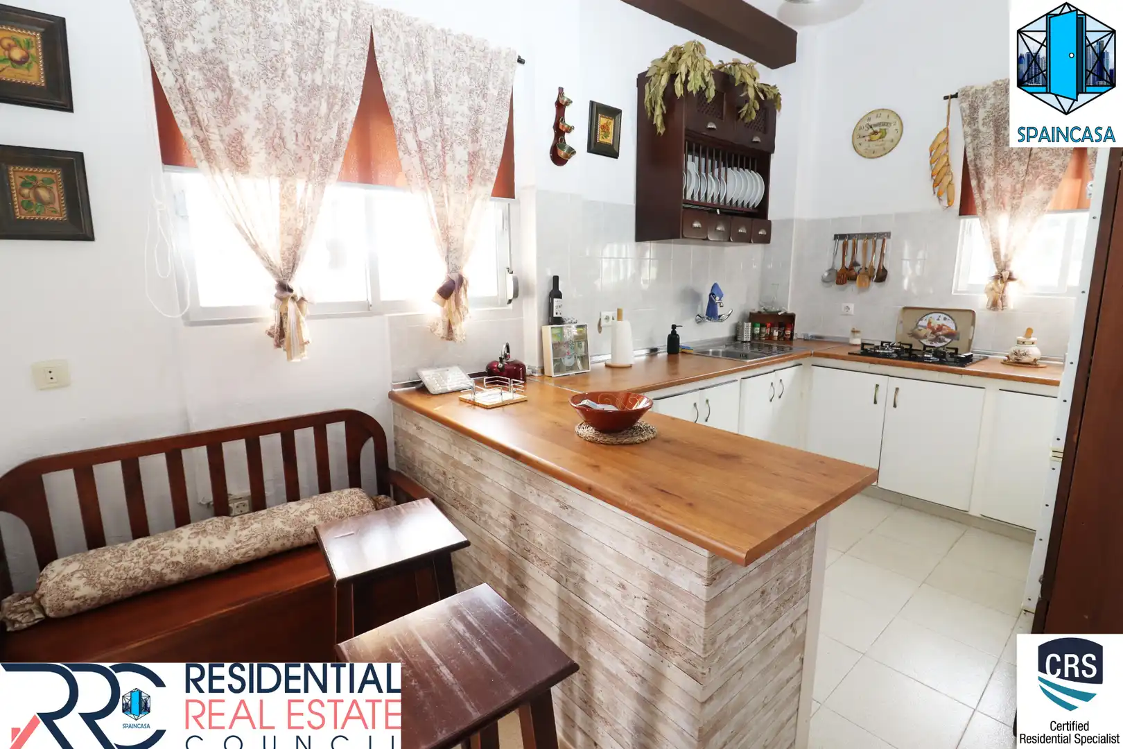 Chalet con piscina en venta en Calle Puente de la Mora, imagen 11