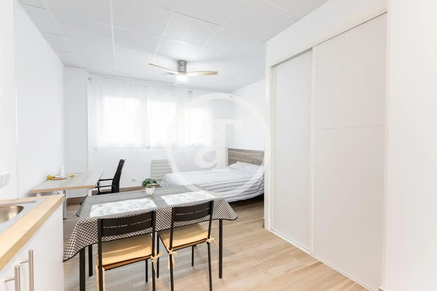 Study for rent in Calle de San Manuel, 3, Aluche