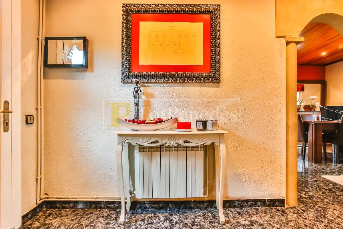 Houses for sale in Torrelles de Foix  with Air Conditioner, Heating and Private garden
