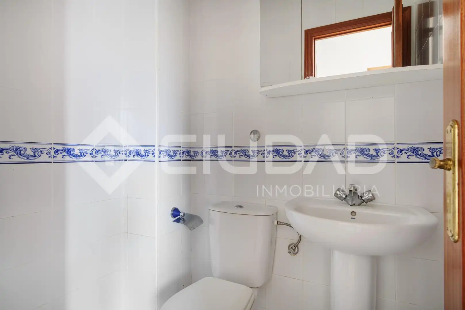 Badezimmer von Haus oder Chalet zum Verkauf in Isla Mayor mit Klimaanlage und Privatgarten