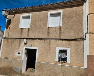 Exterior view of House or chalet for sale in Aliseda  with Furnished
