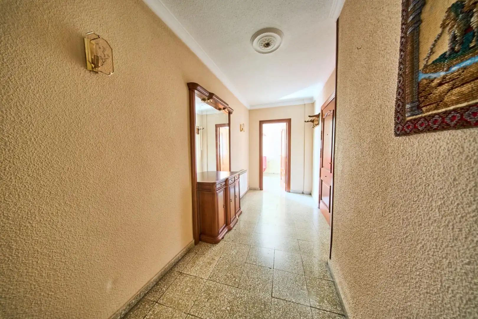 Piso en venta en Granada con Calefacción