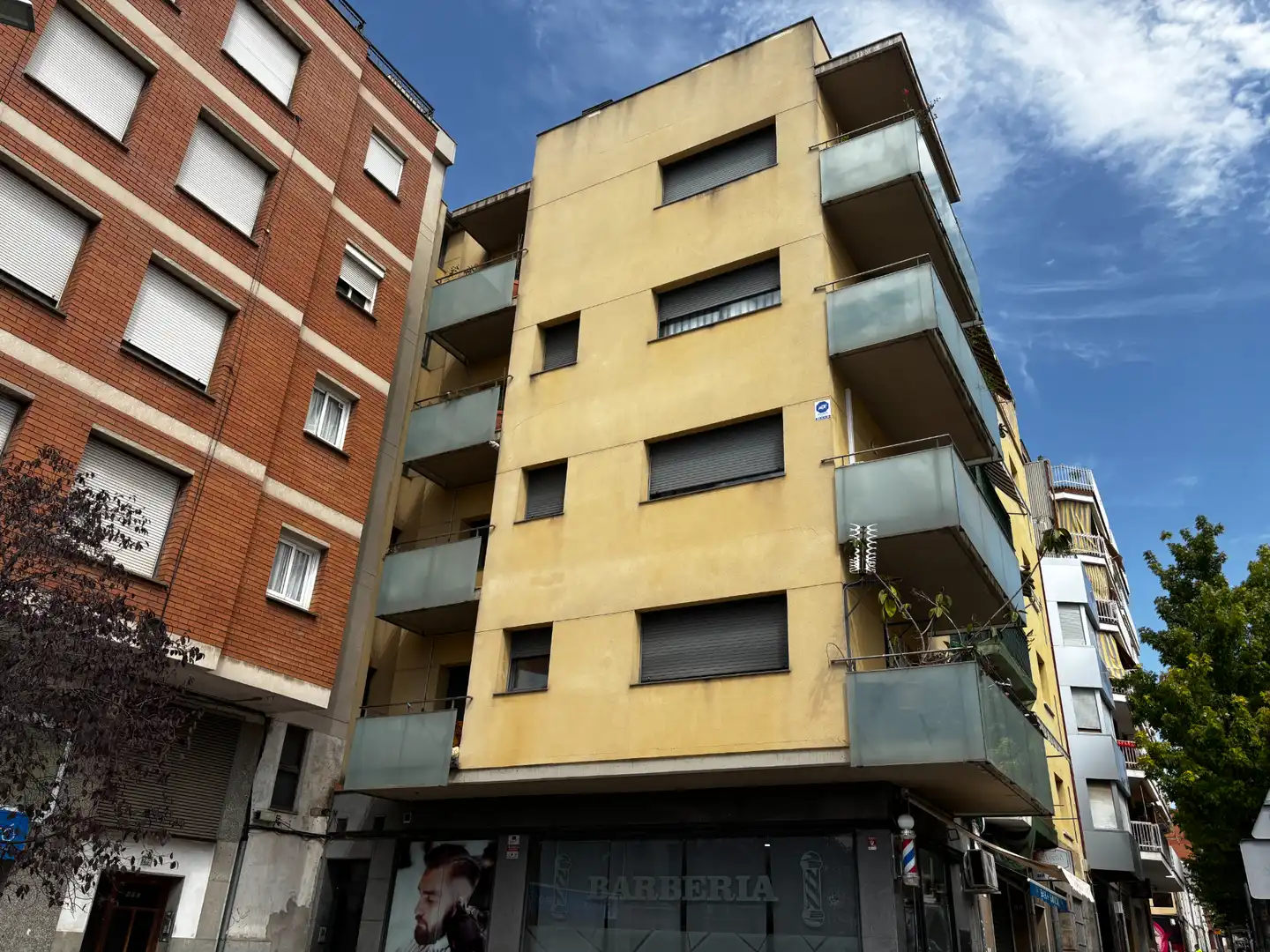 Exterior view of Flat for sale in Terrassa  with Air Conditioner, Heating and Parquet flooring