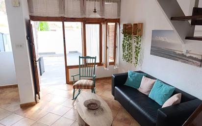Living room of Single-family semi-detached for sale in Chiclana de la Frontera  with Air Conditioner and Private garden