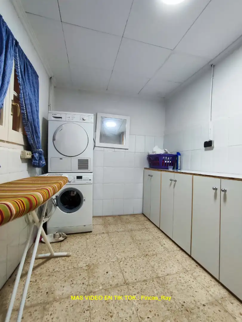 Cuina de Casa o xalet en venda en Lliçà d'Amunt amb Aire condicionat, Calefacció i Jardí privat
