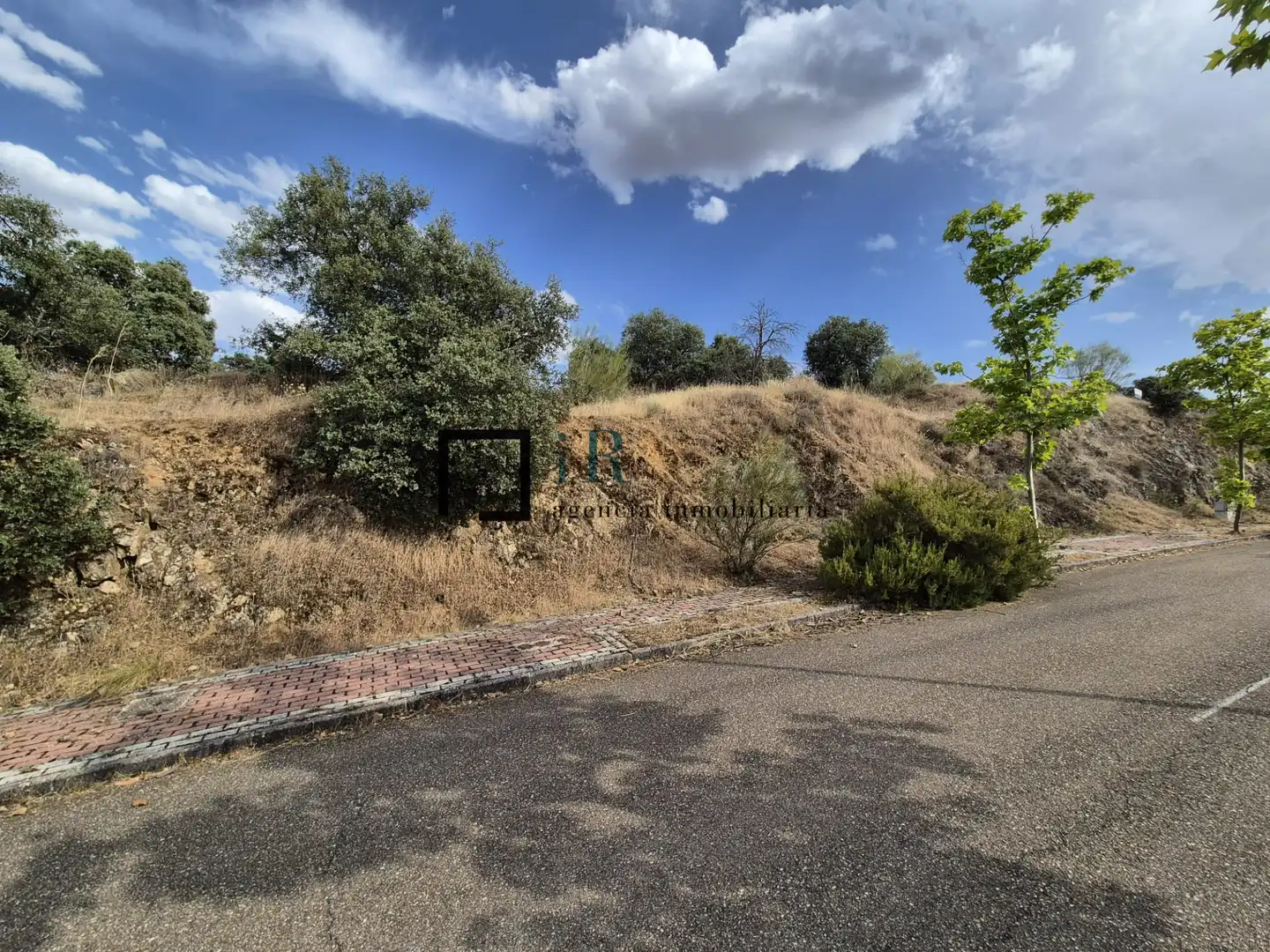 Terreny residencial en venda a Los Cigarrales - La Bastida