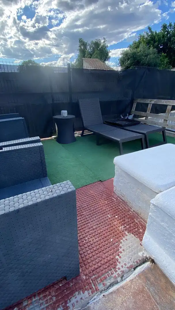 Terrassa de Casa o xalet en venda en La Pobla de Vallbona amb Aire condicionat, Terrassa i Piscina comunitària