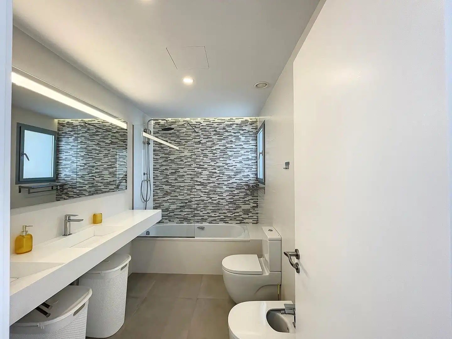 Chalet con piscina en venta en Cumbre del Sol, imagen 32