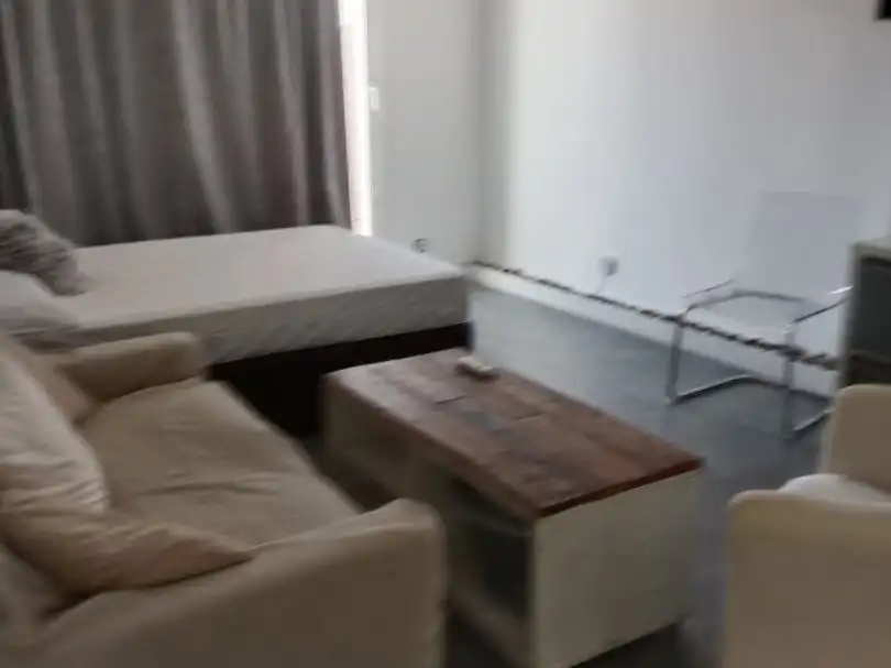 Estudi amb ascensor de lloguer a Carrer de l'Equador 1, imagen 2