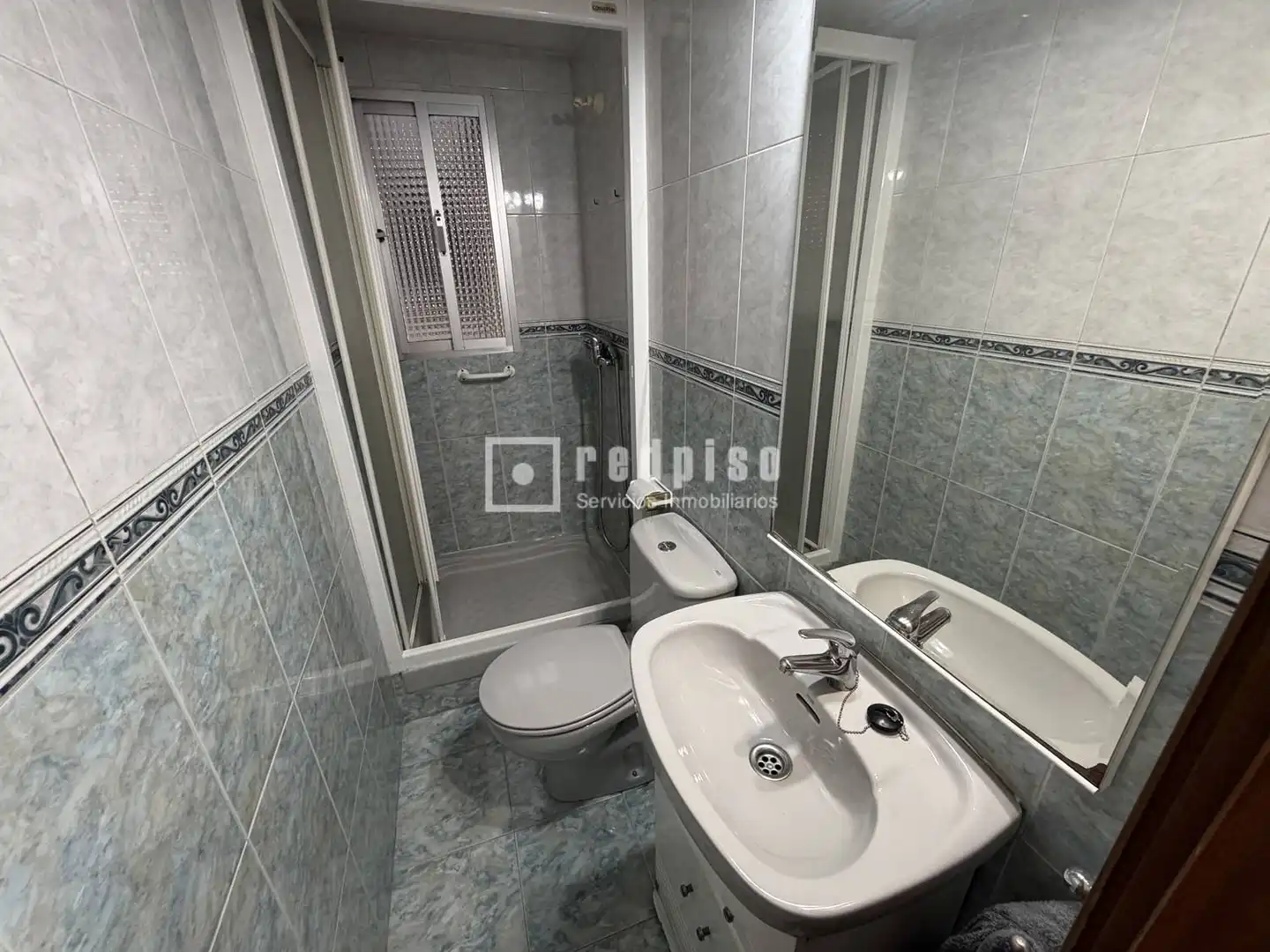 Baño de Piso en venta en Madrid con Calefacción y Parquet
