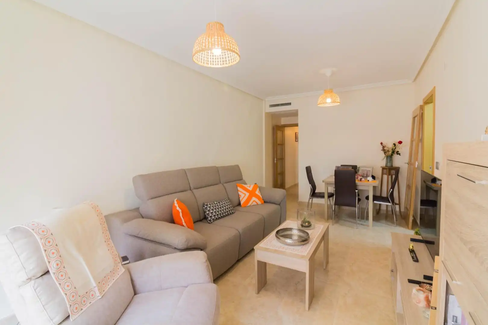 Living room of Flat for rent in Redován  with Air Conditioner, Storage room and Furnished