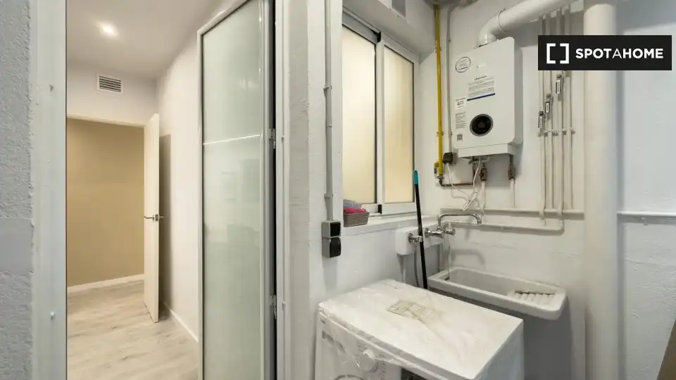 Appartamento con terrazza in affitto a Eixample, imagen 12