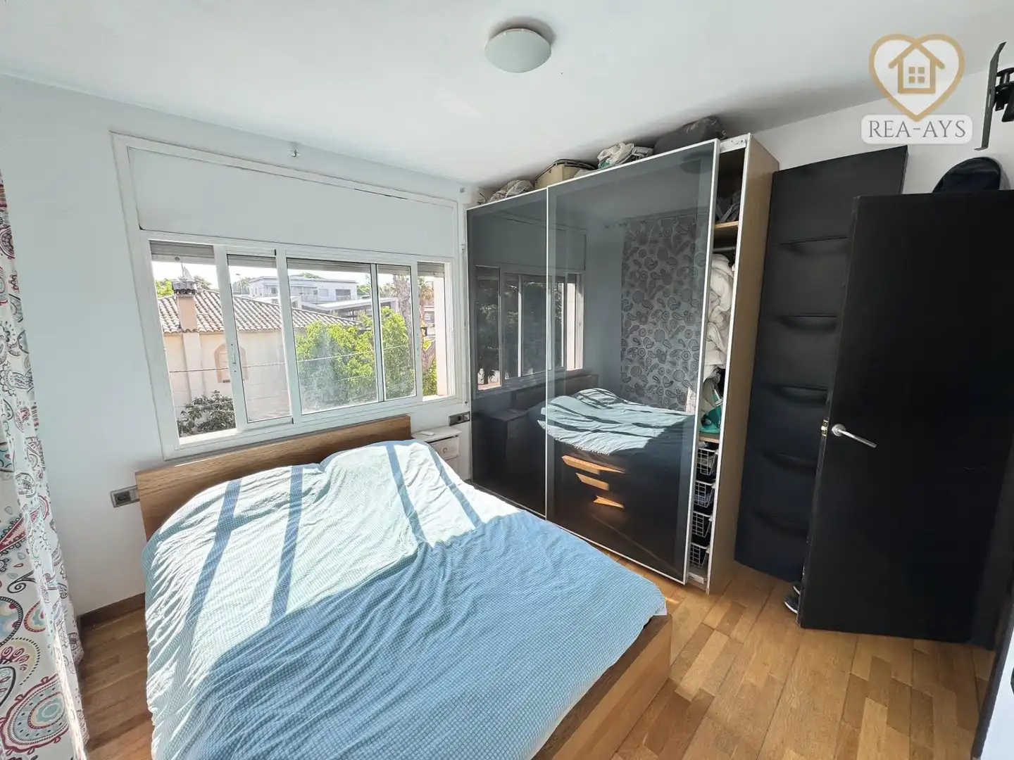 Habitación de Piso en venta en Castelldefels con Aire acondicionado, Calefacción y Parquet