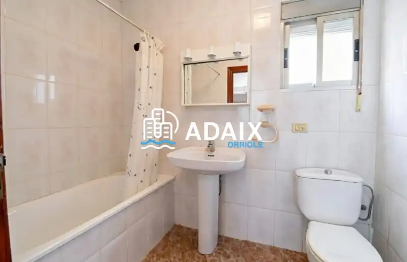Badezimmer von Einfamilien-Reihenhaus zum Verkauf in Castellón de la Plana / Castelló de la Plana